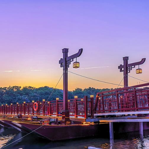 永州零陵區霞客渡景觀浮橋